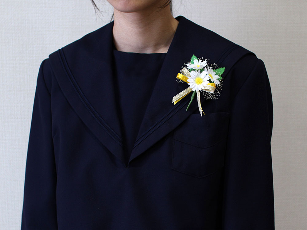 MRG-10 マーガレット×3輪コサージュ