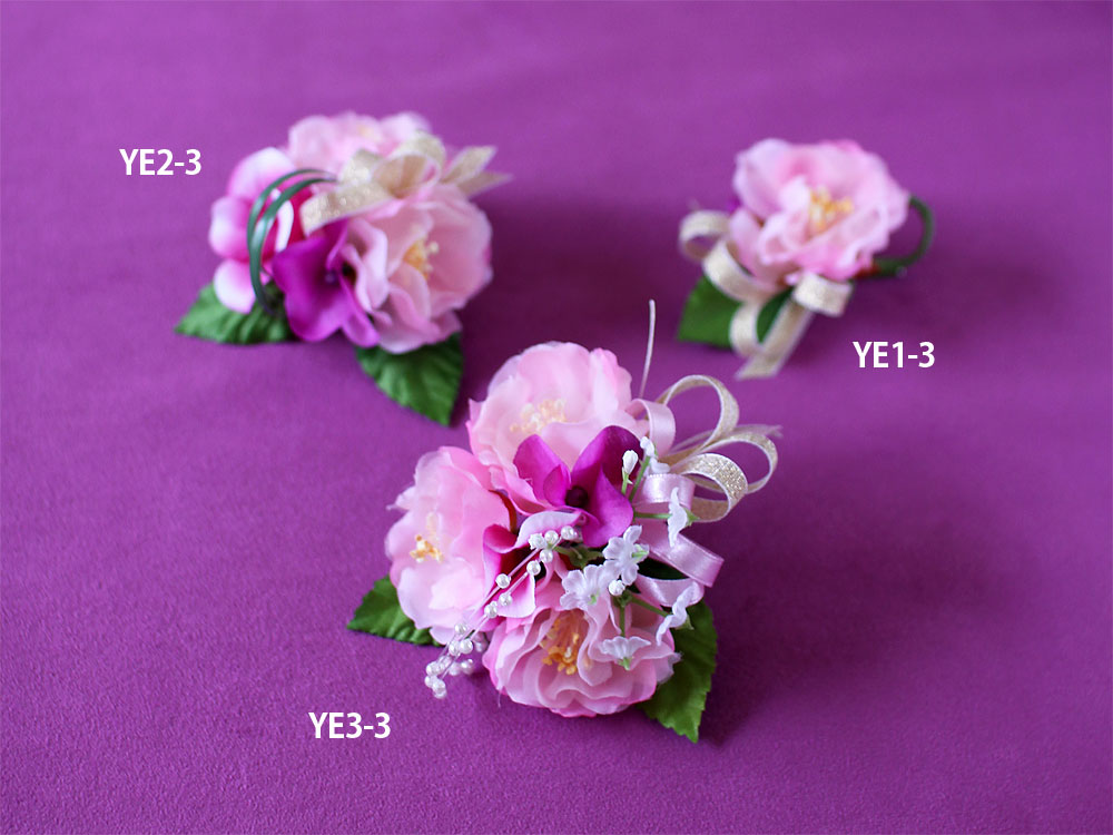 YE3-3 八重桜×３輪コサージュ(クリップ付)